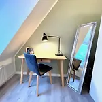 Zschachwitz In - Ruhige Lage, Modern, Gute Anbindung! Apartment