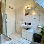Zschachwitz In - Ruhige Lage, Modern, Gute Anbindung!