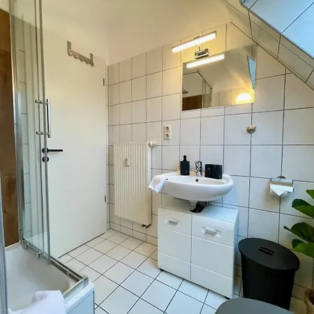 Apartment Zschachwitz In Dresden - Ruhige Lage, Modern, Gute Anbindung!