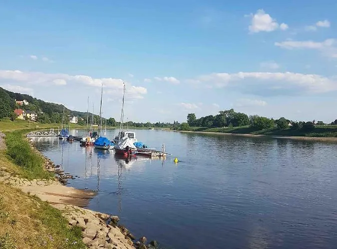 Zschachwitz In - Ruhige Lage, Modern, Gute Anbindung! Daire Dresden